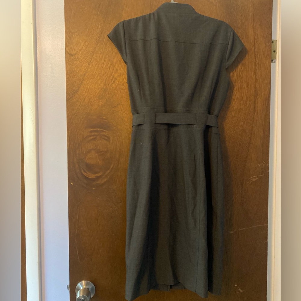 Calvin Klein Gray Business Button Down Dress size 12 - Picture 6 of 7